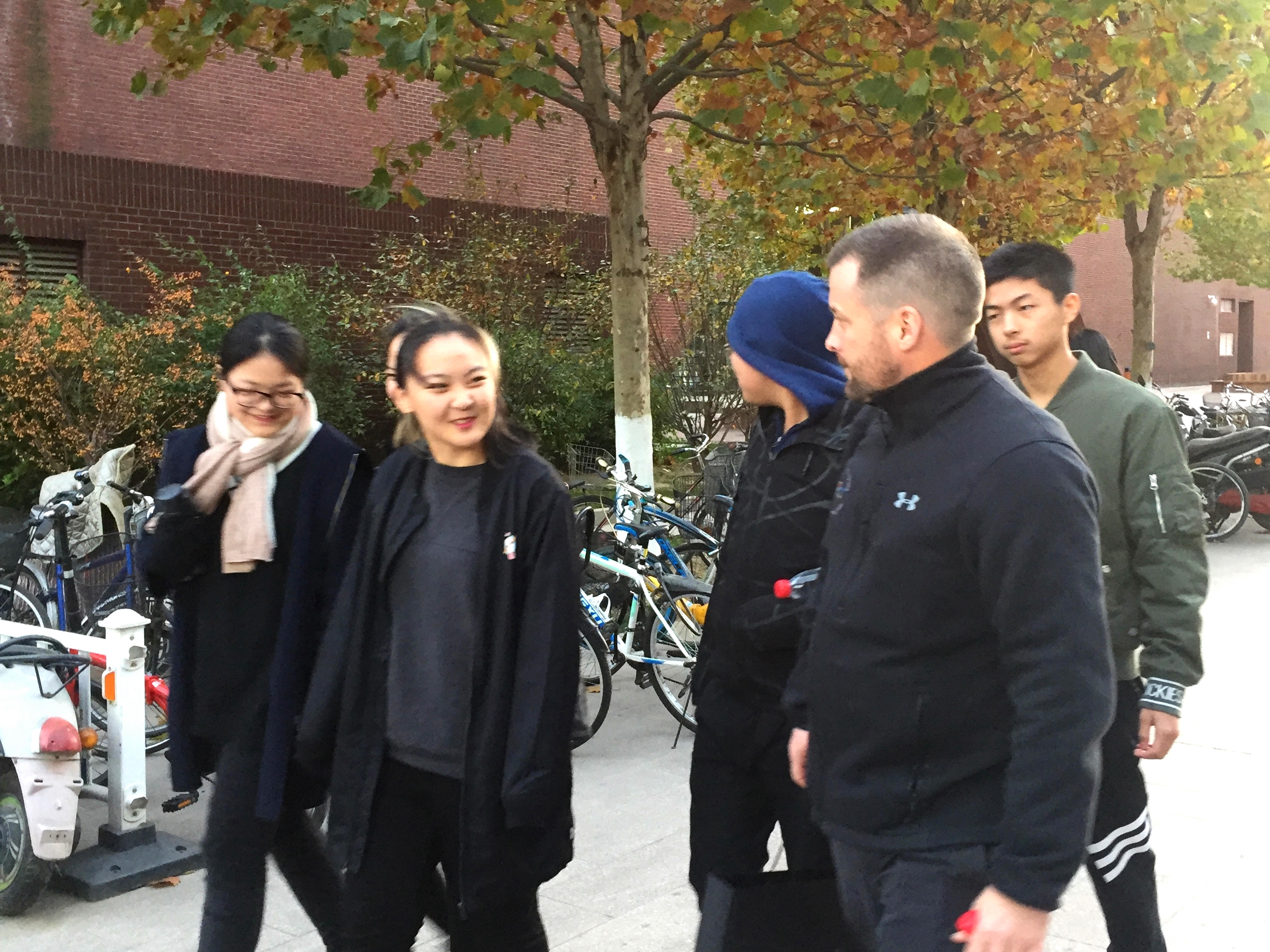 加拿大萨尼奇教育局官员到访北京外国语大学，双方就合作办学达成共识